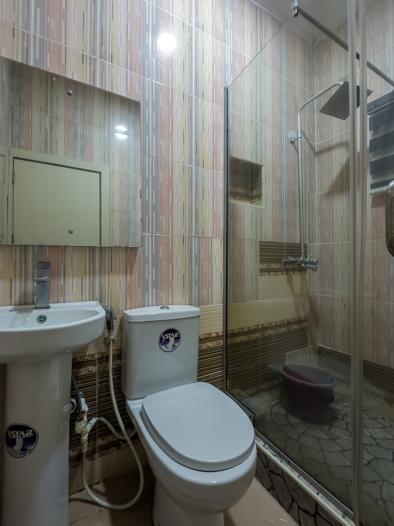 Bathroom 2 1